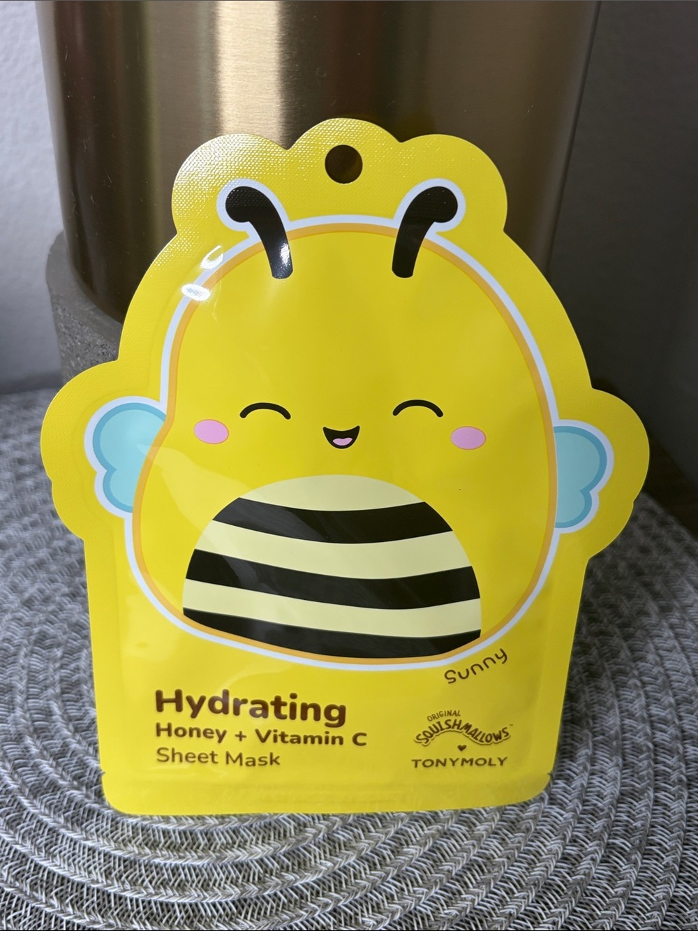 ❤️$2 NWT TonyMoly Hydrating Honey + Vitamin C Squishmallows Sheet Mask